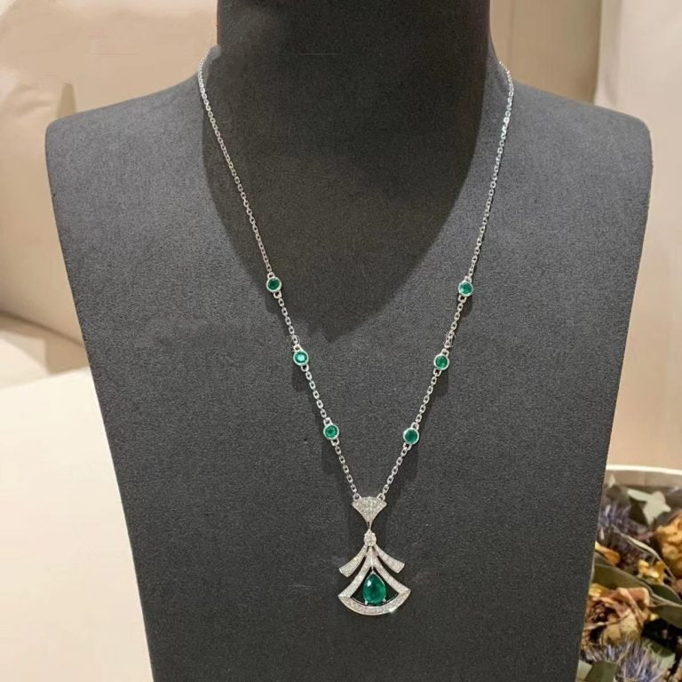 DIANA DREAM NECKLACE MALACHITE DIAMOND SILVER