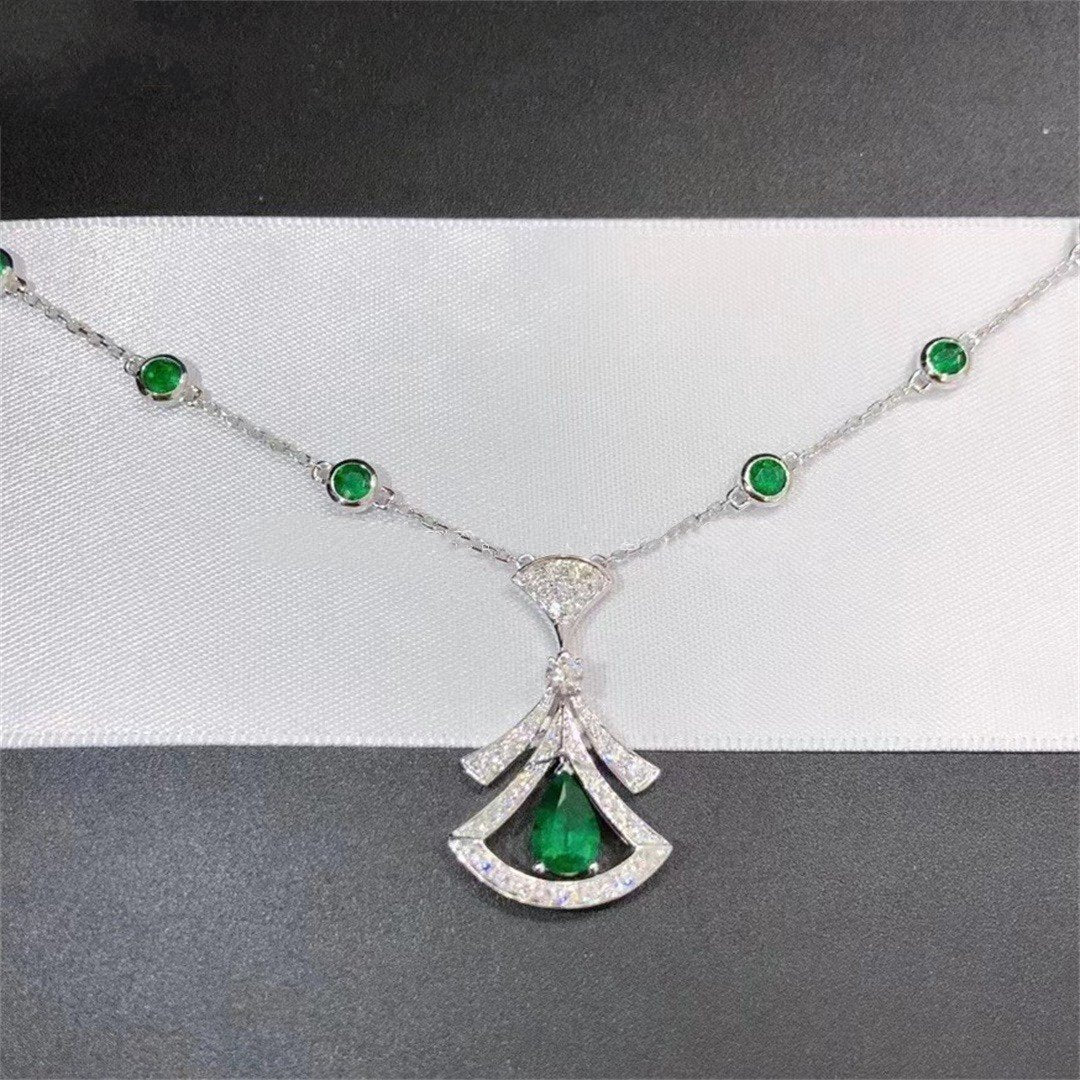 DIANA DREAM NECKLACE MALACHITE DIAMOND SILVER
