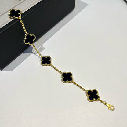 DIANA CLOVER  5 MOTIFS BLACK ONYX BRACELET