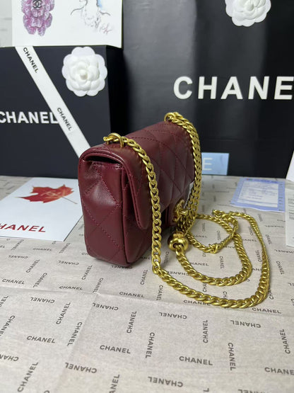 25C Mini Flap 19cm Burgundy Lambskin Gold Heart Hardware