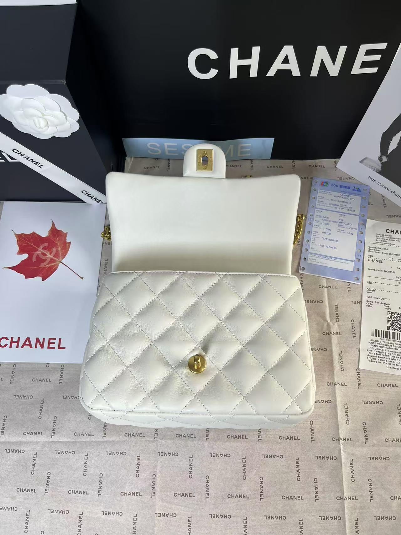 25C Mini Flap 24cm White Lambskin Gold Heart Hardware