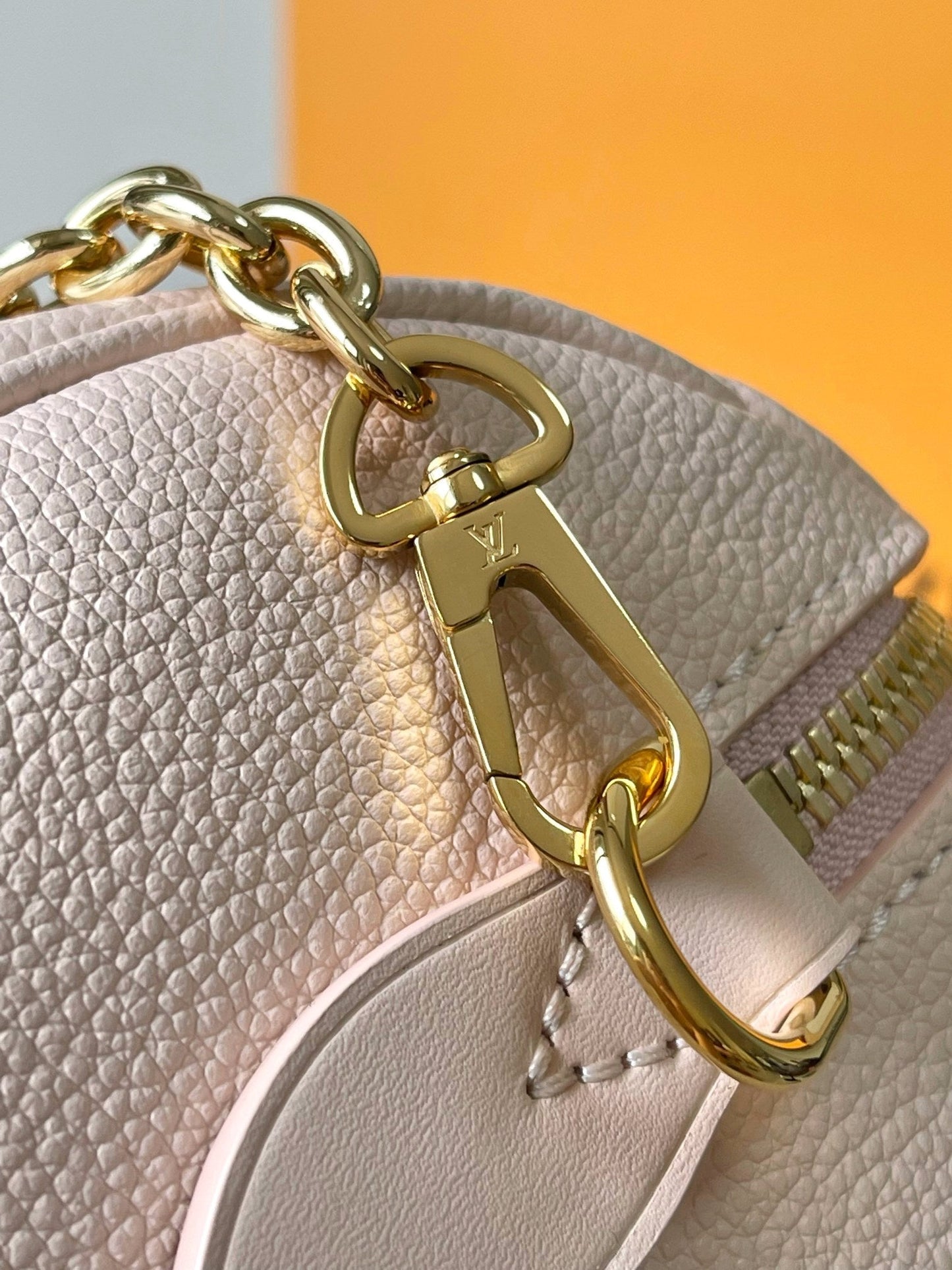 SPEEDY BANDOULI¨¨RE 20 IN LIGHT PINK MONOGRAM EMPREINTE LEATHER