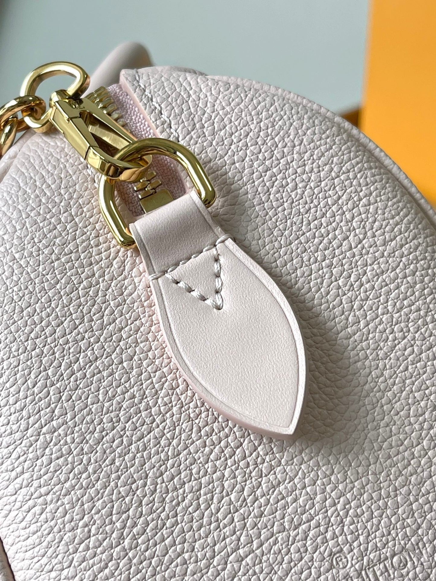 SPEEDY BANDOULI¨¨RE 20 IN LIGHT PINK MONOGRAM EMPREINTE LEATHER