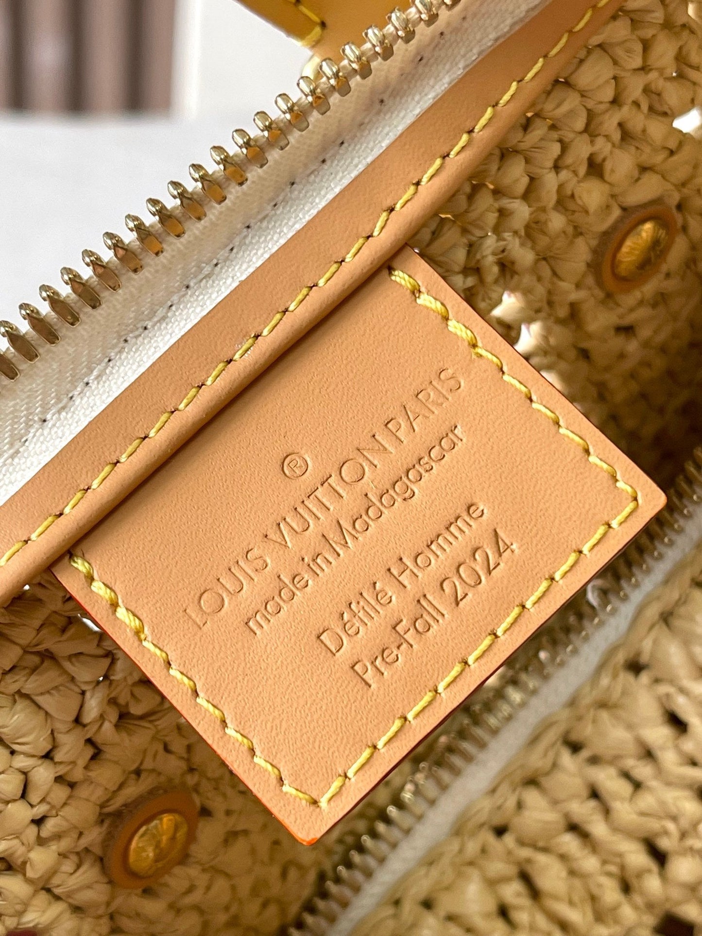 KEEPALL BANDOULI¨¨RE 25 IN BEIGE CROCHETED RAFFIA AND CALFSKIN TRIM