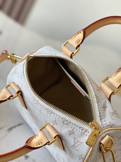 SPEEDY BANDOULI¨¨RE 20 IN WHITE MONOGRAM JACQUARD AND BEIGE CALFSKIN TRIM