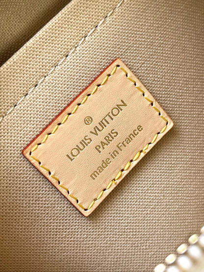 SPEEDY BANDOULI¨¨RE 20 IN WHITE MONOGRAM JACQUARD AND BEIGE CALFSKIN TRIM