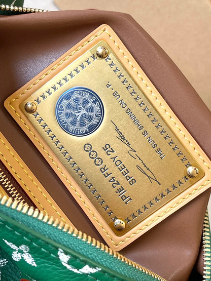 SPEEDY P9 BANDOULI¨¨RE 25 IN GREEN MONOGRAM CANVAS GOLD HARDWARE