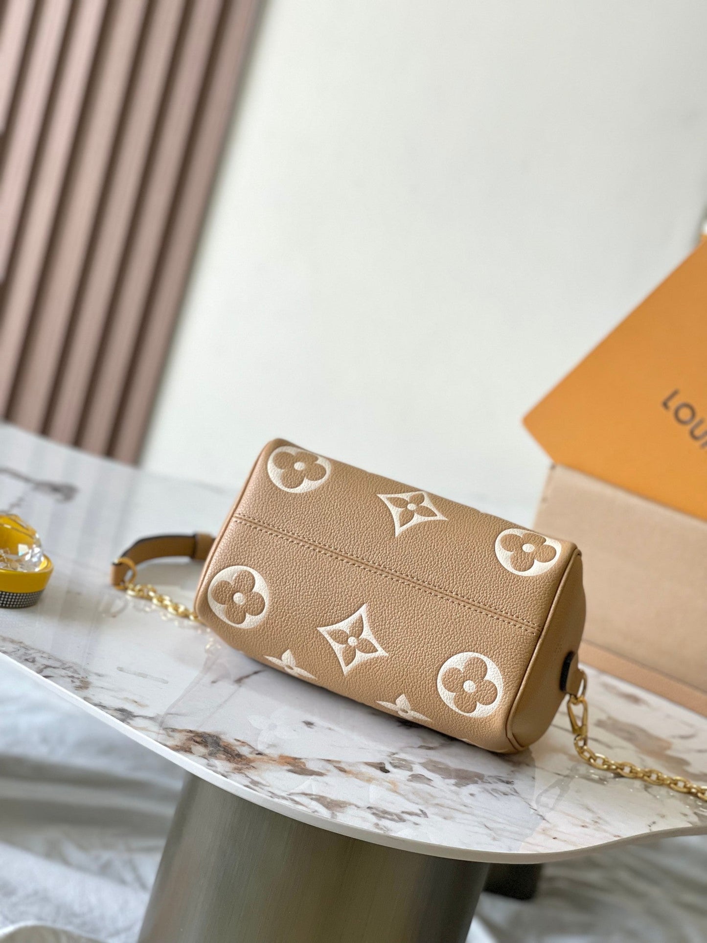 SPEEDY BANDOULI¨¨RE 20 IN MILK TEA MONOGRAM EMPREINTE LEATHER