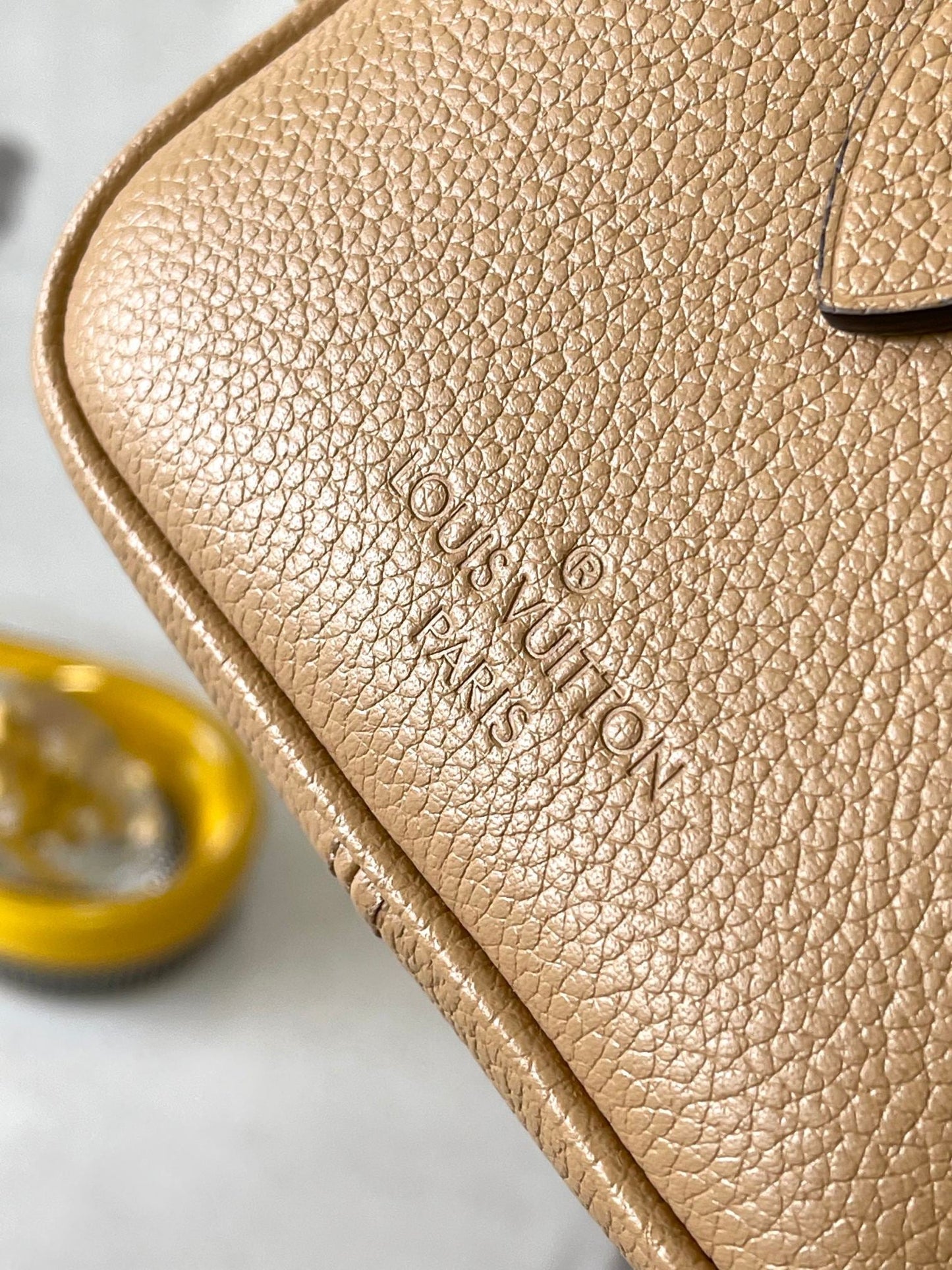 SPEEDY BANDOULI¨¨RE 20 IN MILK TEA MONOGRAM EMPREINTE LEATHER