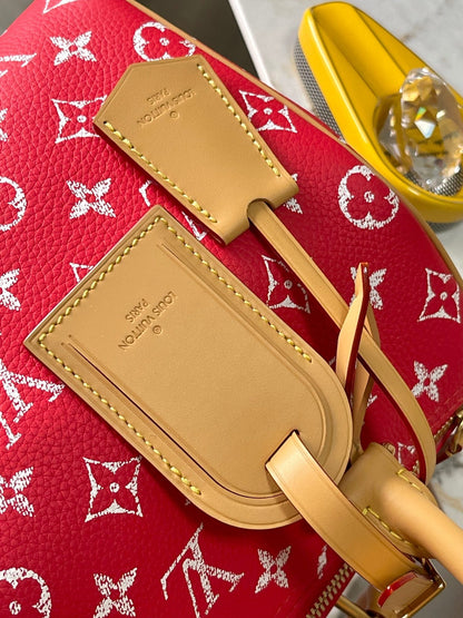 SPEEDY P9 BANDOULI¨¨RE 25 IN RED MONOGRAM CANVAS GOLD HARDWARE