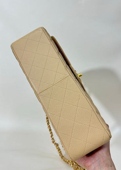 flap bag medium 25 beige caviar gold hardware