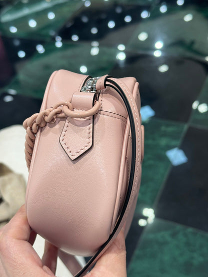 GG MINI 18 MARMONT MATELASS¨¦ SHOULDER BAG LIGHT PINK CALFSKIN