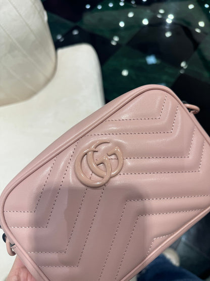 GG MINI 18 MARMONT MATELASS¨¦ SHOULDER BAG LIGHT PINK CALFSKIN