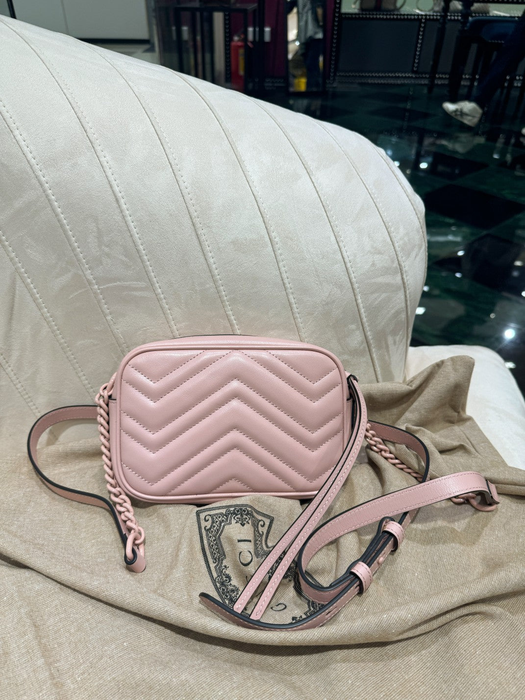 GG MINI 18 MARMONT MATELASS¨¦ SHOULDER BAG LIGHT PINK CALFSKIN