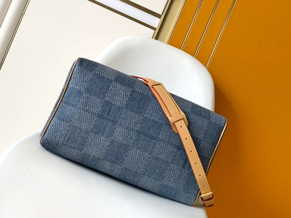 SPEEDY BANDOULI¨¨RE 40 IN BLUE DAMIER DENIM 3D