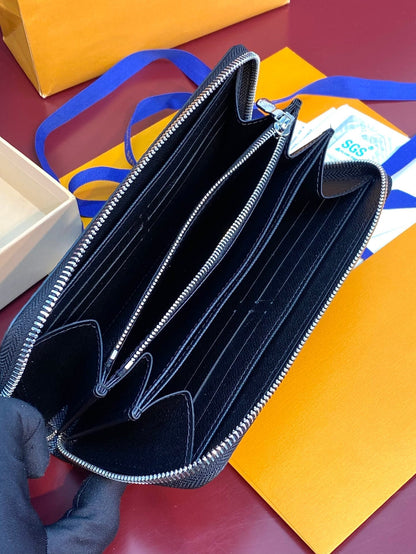 LV x TM Zippy Wallet Black Multicolor Monogram Canvas