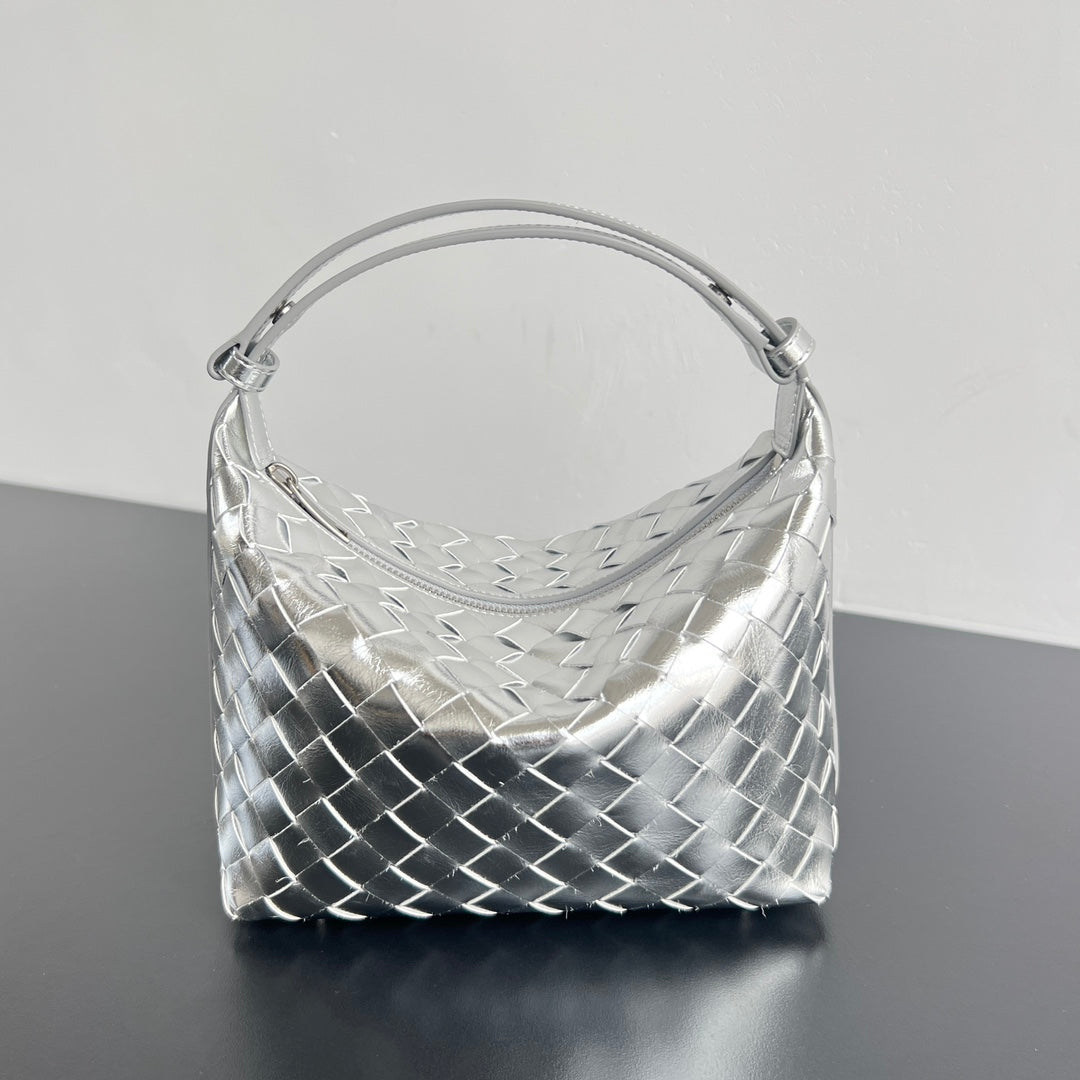 WALLACE 22 BAG SILVER METALIC CALFSKIN