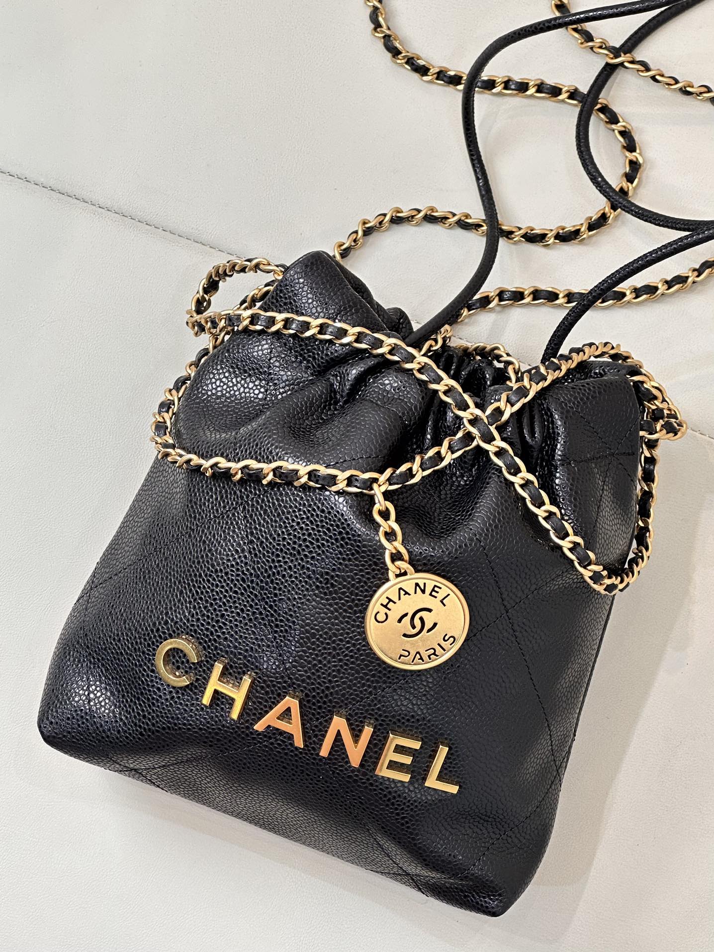 CC 22 Hobo Bag 19cm Black Grained Calfskin Gold Hardware