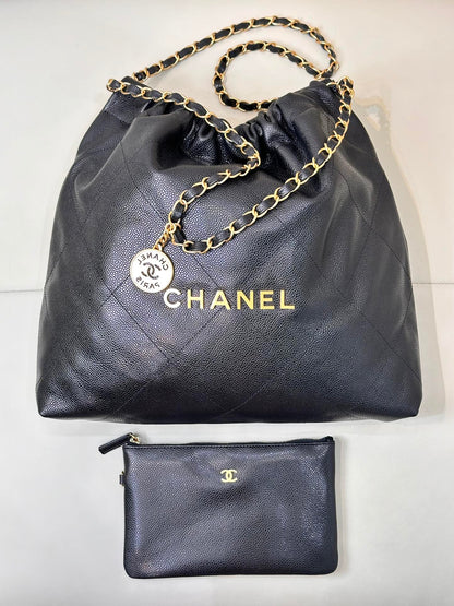 CC 22 Hobo Bag 42cm Black Grained Calfskin Gold Hardware