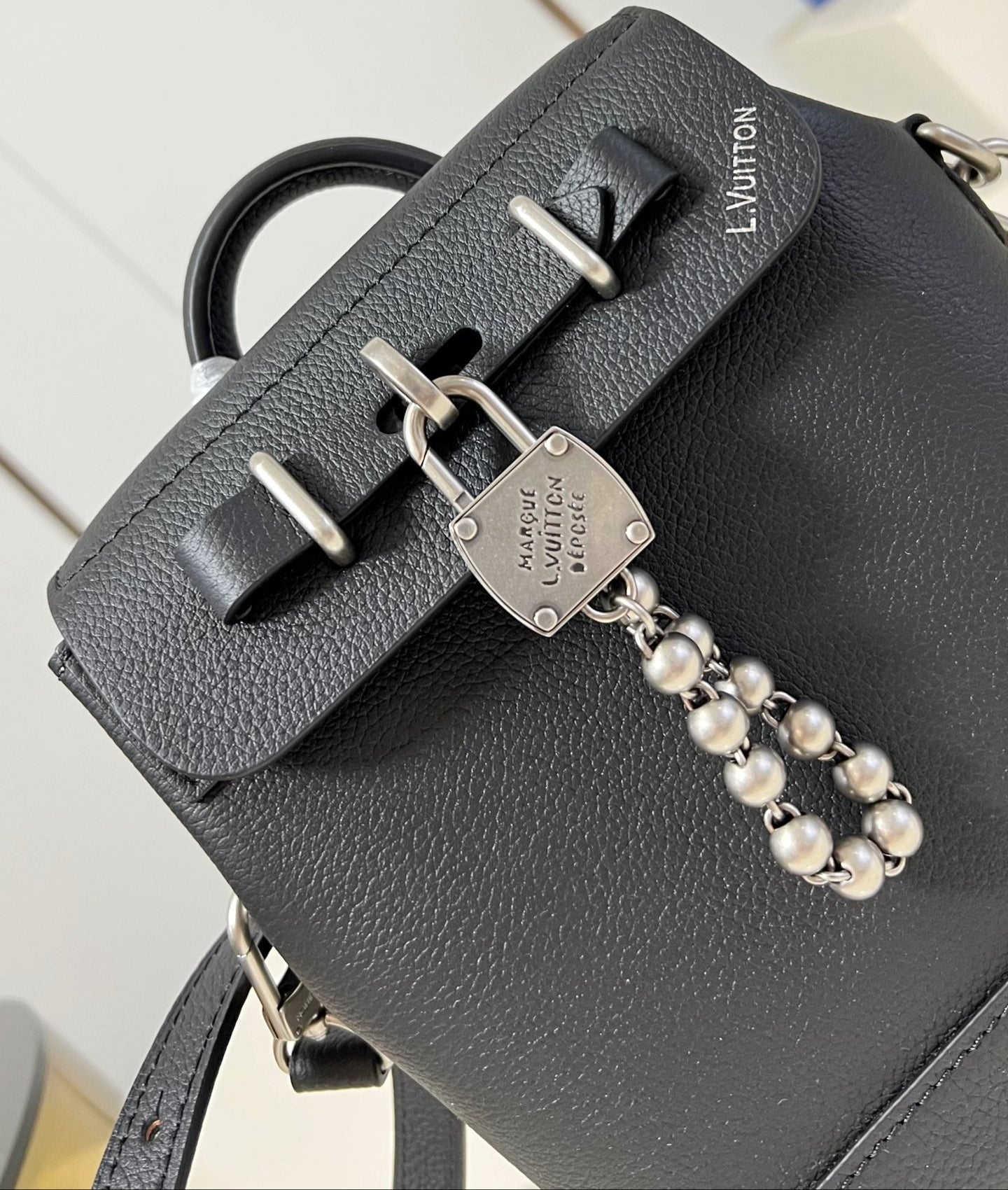 STEAMER 20 IN BLACK CALFSKIN SILVER HARDWARE