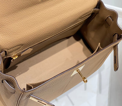HM KELLY 28CM BEIGE TOGO GOLD HARDWARE