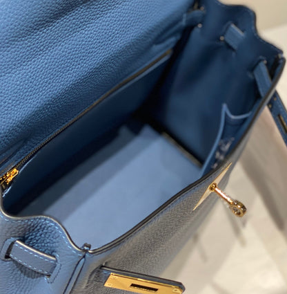 HM KELLY 28CM BLUE TOGO GOLD HARDWARE