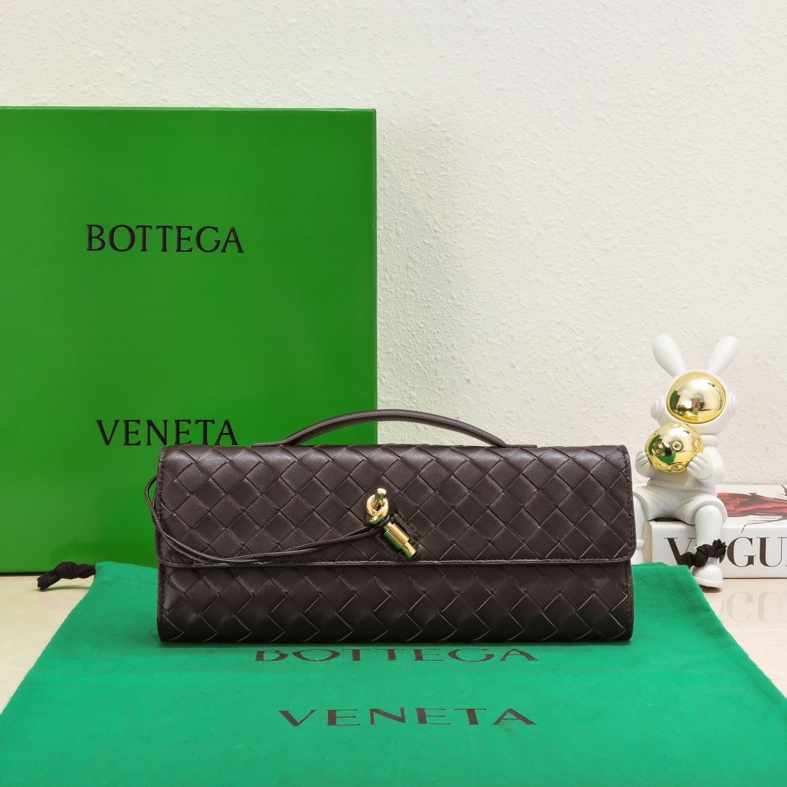 BV Long Clutch Andiamo With Handle 31cm Fondant Calfskin Ghw