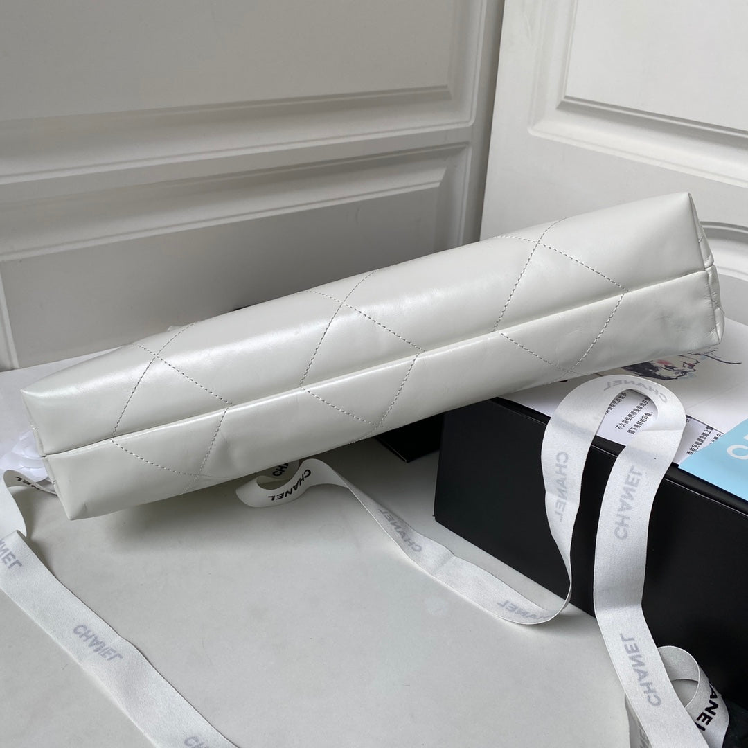 24C CC Hobo 22 bag 45cm Light Grey Lambskin