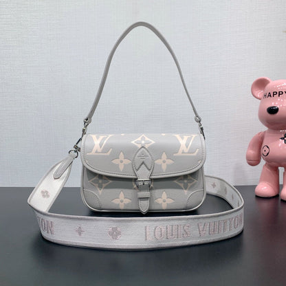 LV Diane Brume Gray Monogram Canvas 205493