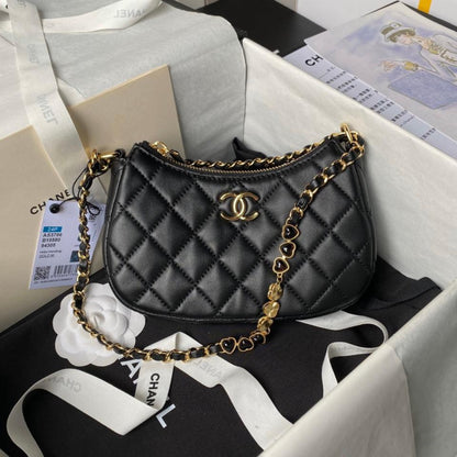 24p cc hobo bag 20cm black lambskin gold hardware