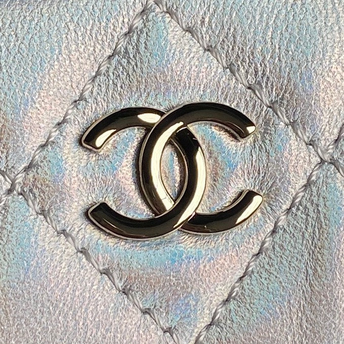 CC 25C Clutch With Strap 21cm Silver Metalic Calfskin