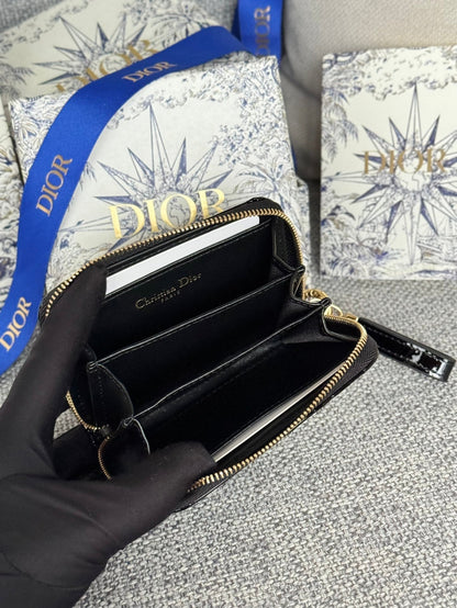 CD Logo Caro 11cm Compact Wallet Shiny Black Calfskin