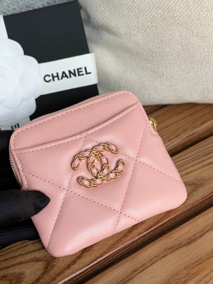 cc 19 zipped coin purse 11cm pink lambskin gold hardware