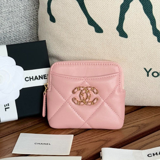 cc 19 zipped coin purse 11cm pink lambskin gold hardware