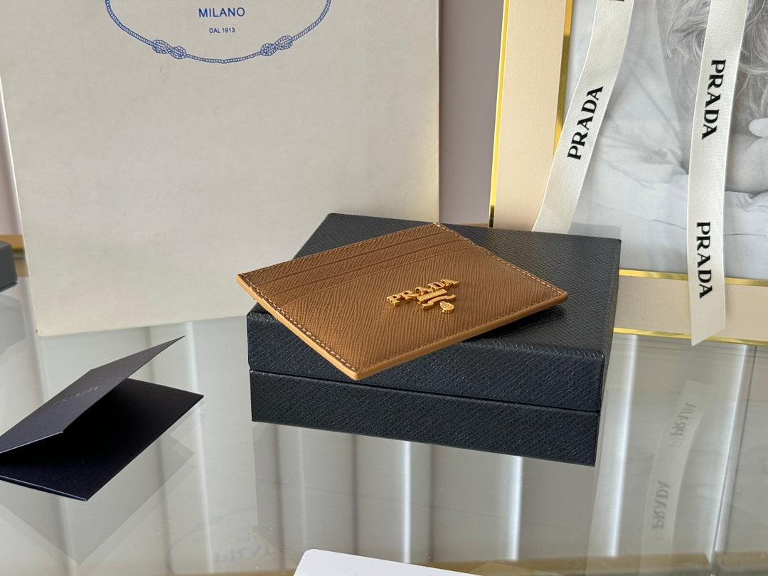 PRA 10 CARD HOLDER IN COFFEE BROWN CALFSKIN