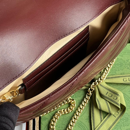 gg marmont 26cm cherry red calfskin gold hardware