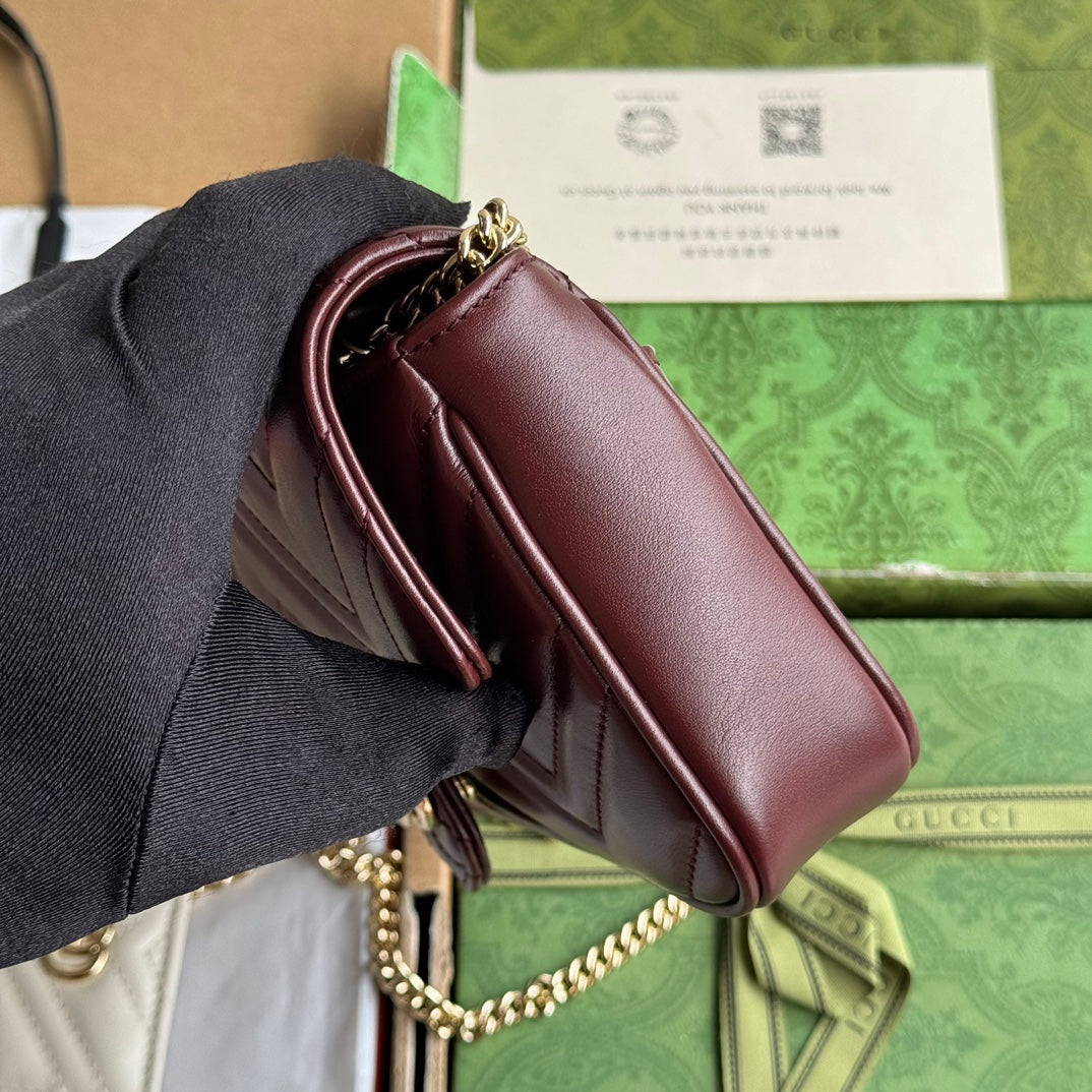 gg marmont 26cm cherry red calfskin gold hardware