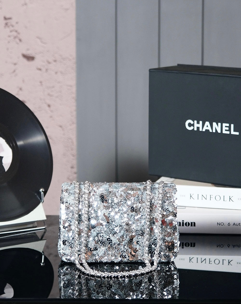 25C Flap Bag 21cm Dense Silver Sequin White Calfskin