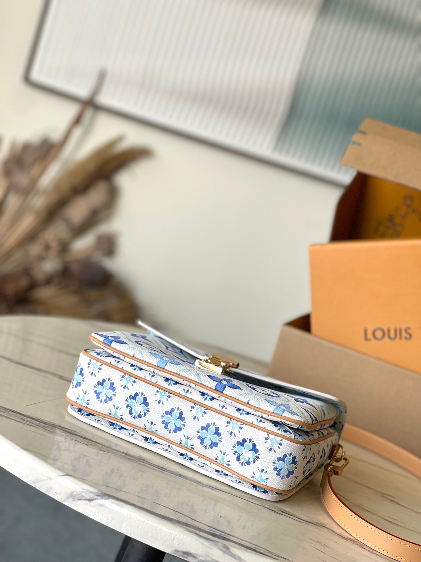 POCHETTE M¨¦TIS 25 IN LAGOON BLUE MONOGRAM TILES CANVAS GOLD HARDWARE