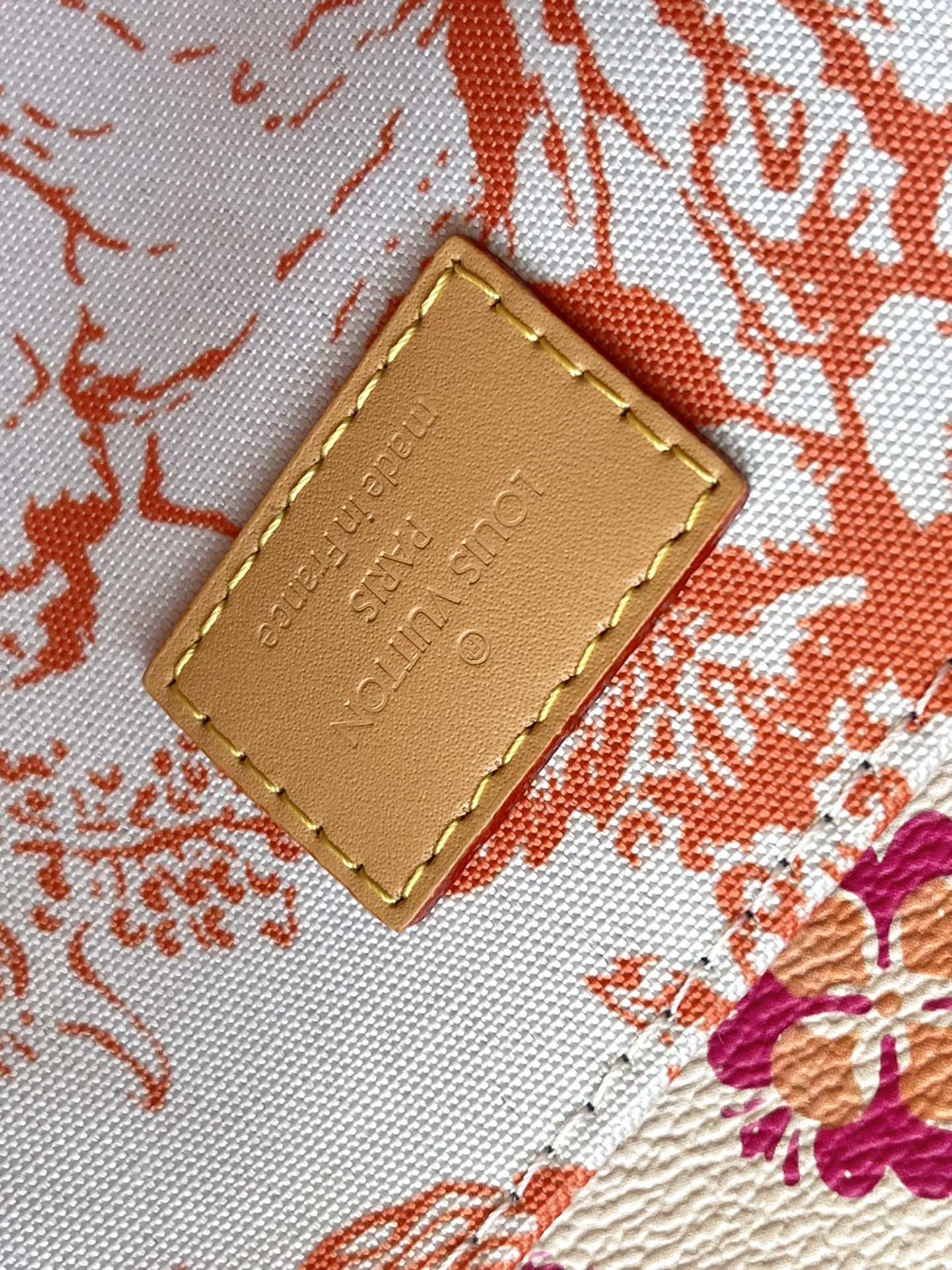 POCHETTE M¨¦TIS 25 IN CORAL MONOGRAM TILES CANVAS GOLD HARDWARE