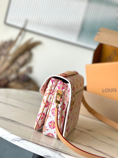 POCHETTE M¨¦TIS 25 IN CORAL MONOGRAM TILES CANVAS GOLD HARDWARE