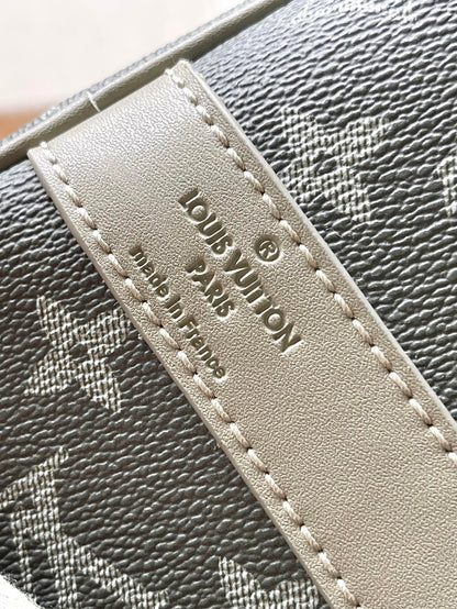 KEEPALL BANDOULI¨¨RE 45 IN GRAY MONOGRAM GRADIENT CANVAS