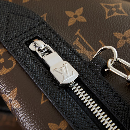 DUO CROSSBAG 42 IN BROWN MONOGRAM CANVAS