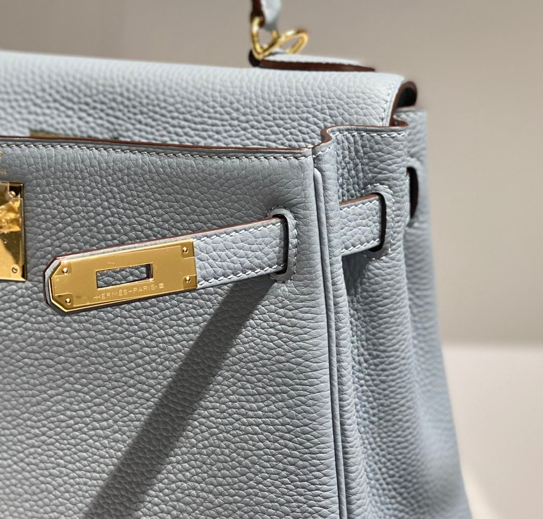 HM KELLY 28CM GREY TOGO GOLD HARDWARE