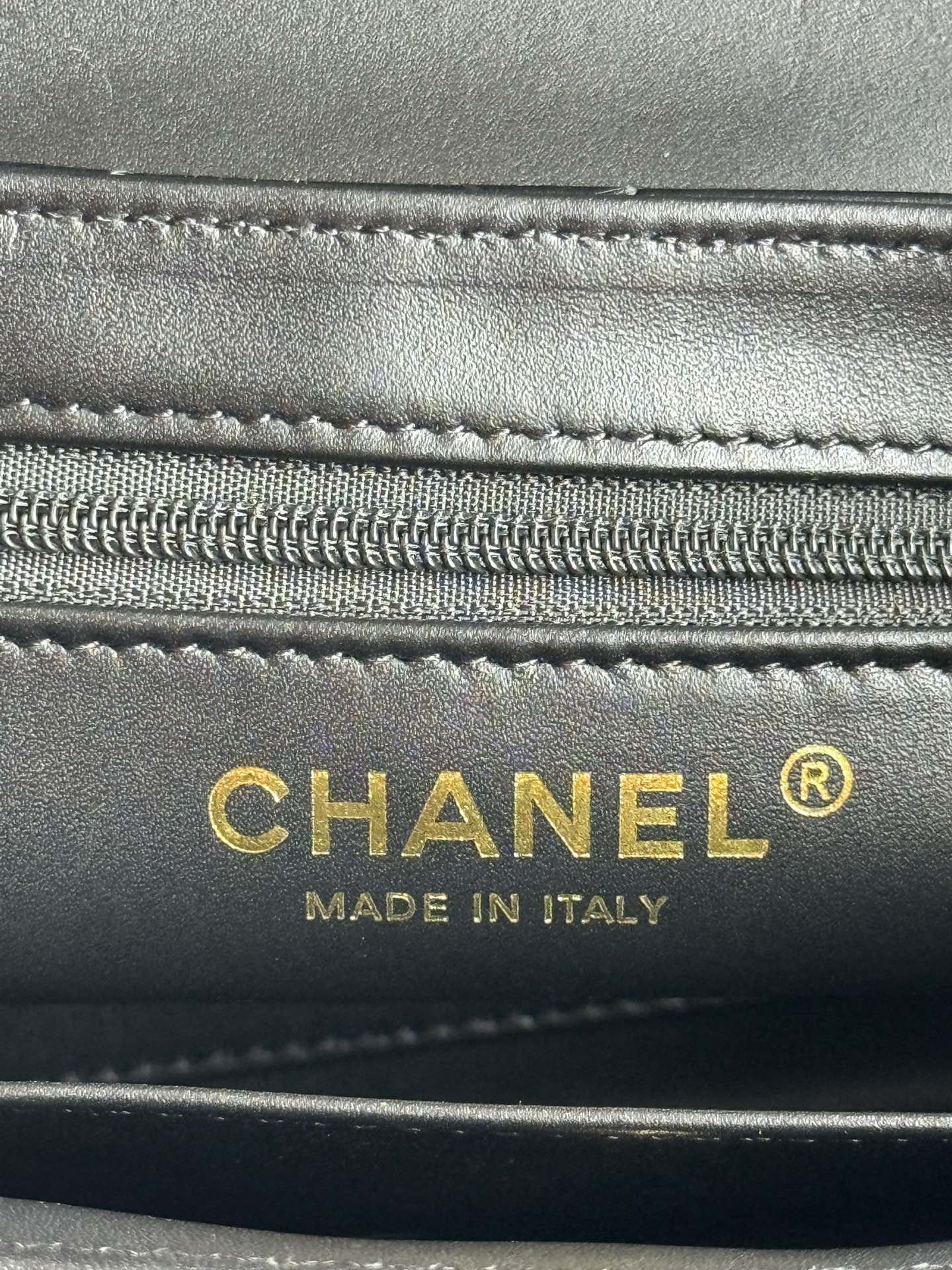 cc 24a nano 19cm kelly shopper bag black lambskin