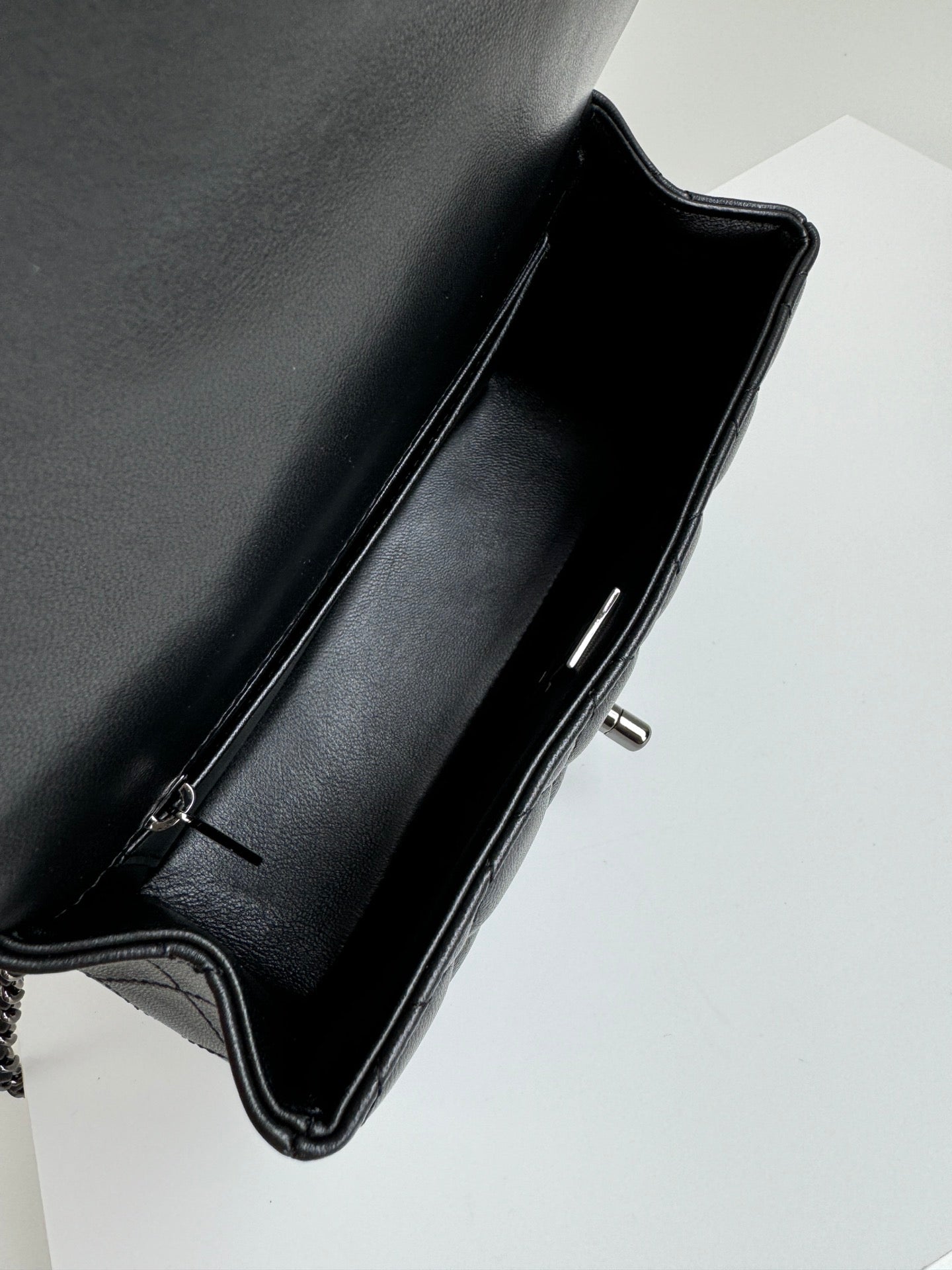 24c mini flap bag 20cm with top handle all black calfskin
