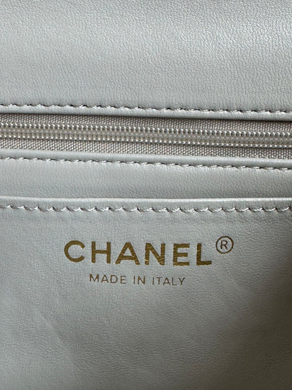 24c mini flap bag 20cm with top handle grey calfskin