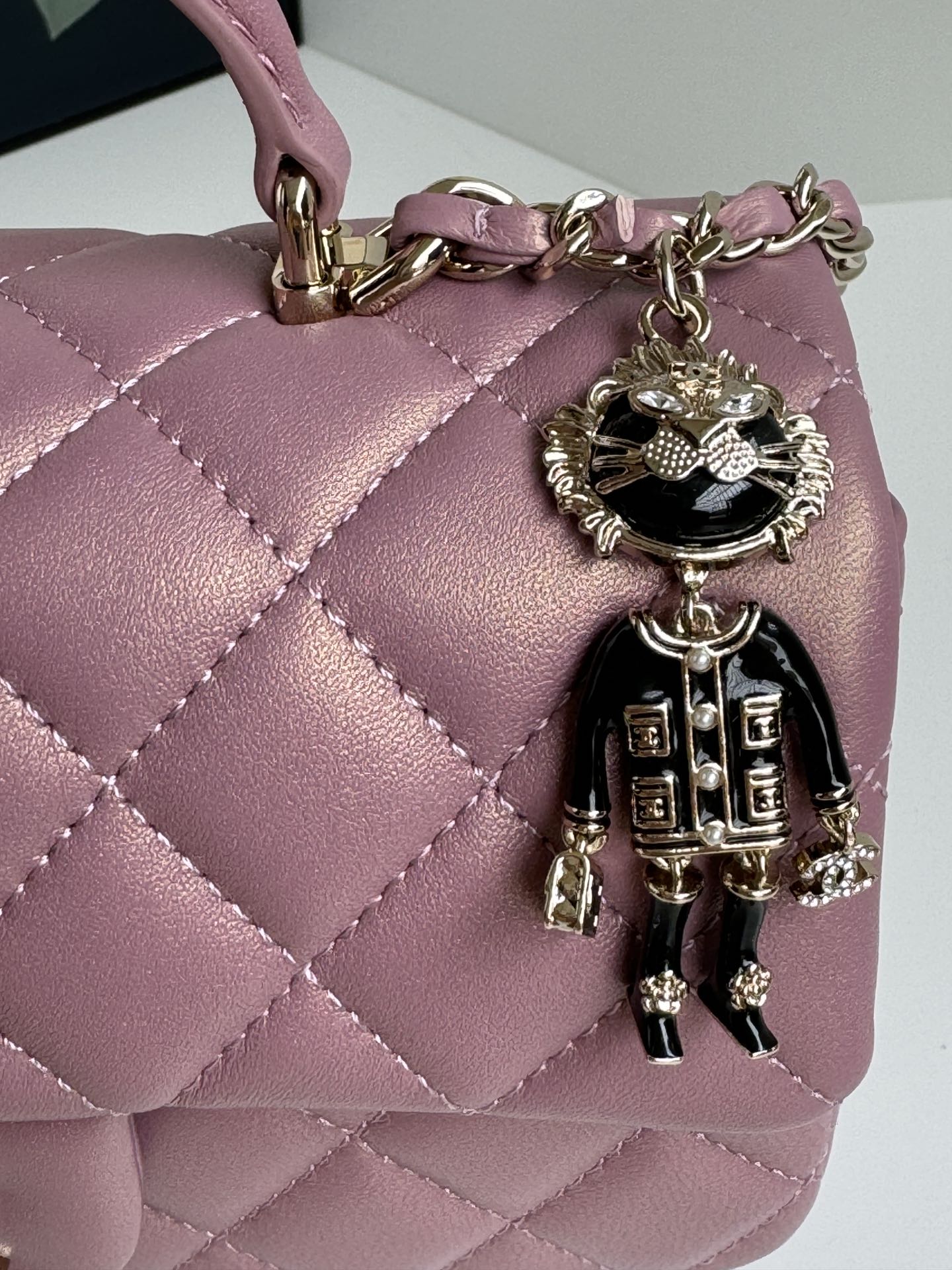 24c mini flap bag 20cm with top handle pink violet calfskin