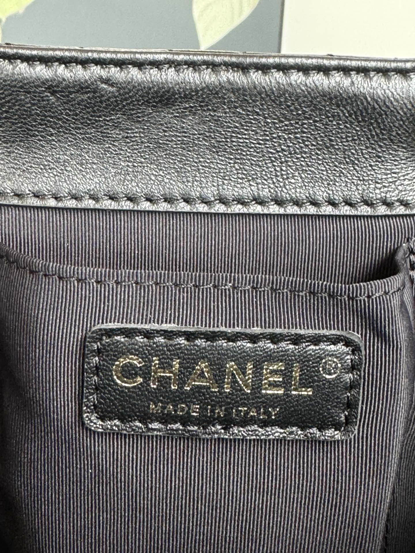 duma backpack 22cm black lambskin light gold hardware