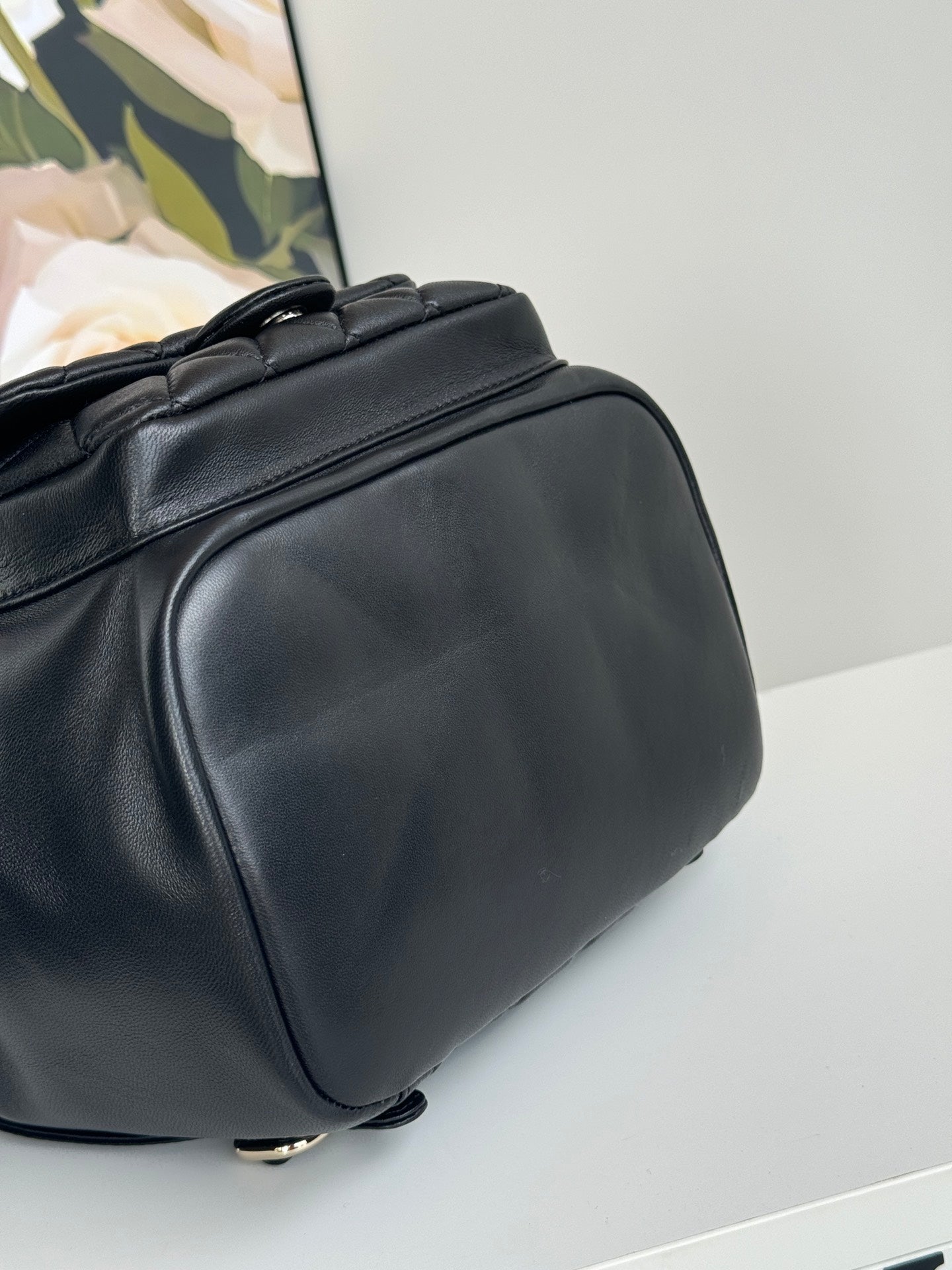 duma backpack 22cm black lambskin light gold hardware